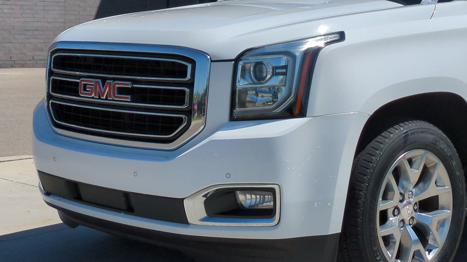 2019 GMC Yukon SLE 12