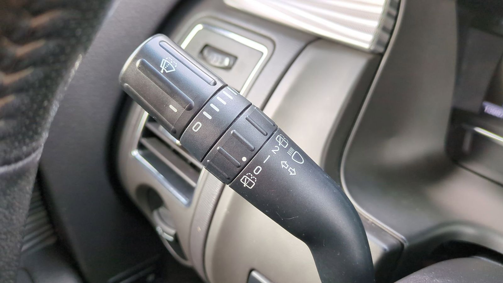 Thumbnail: 2016 Ford Flex - 28