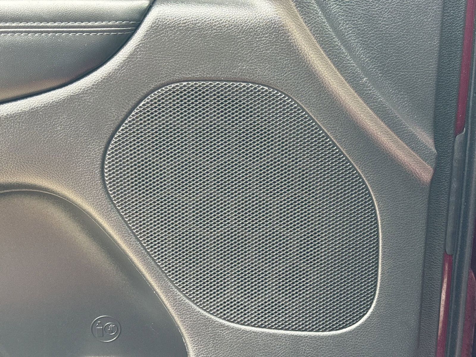 Thumbnail: 2022 Jeep Grand Cherokee - 34