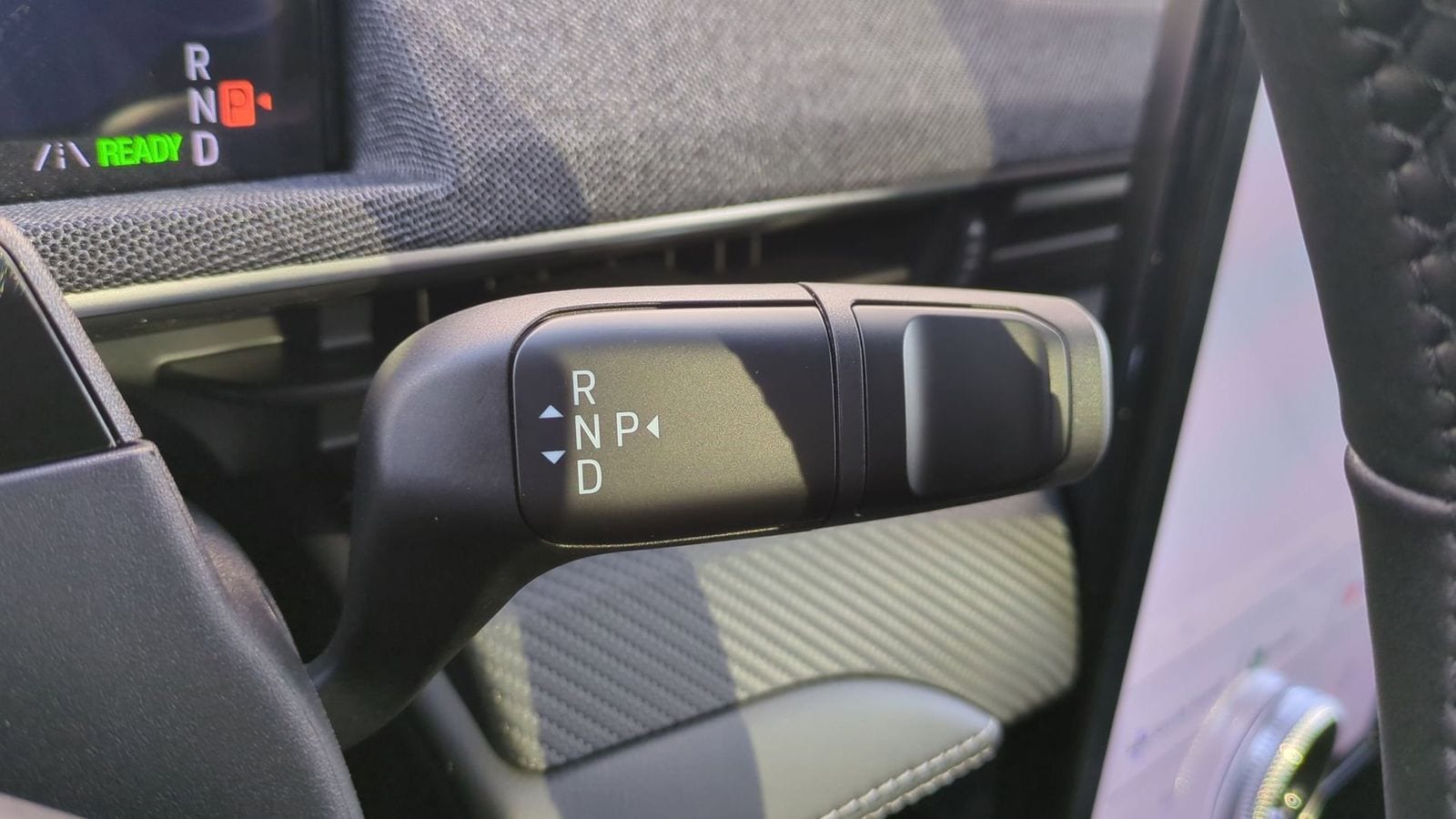 Thumbnail: 2025 Ford Mustang Mach-E - 31