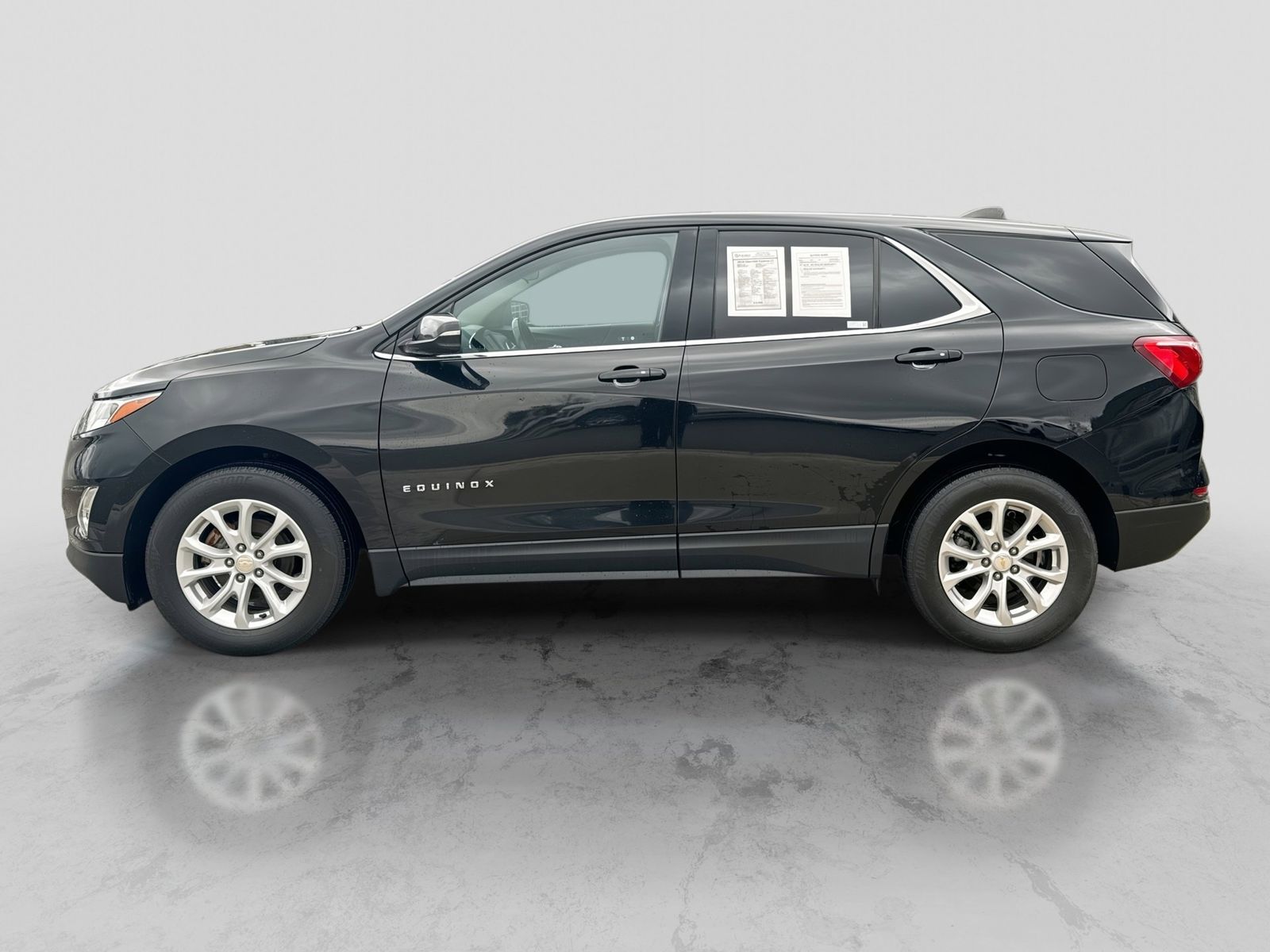 Thumbnail: 2019 Chevrolet Equinox - 3