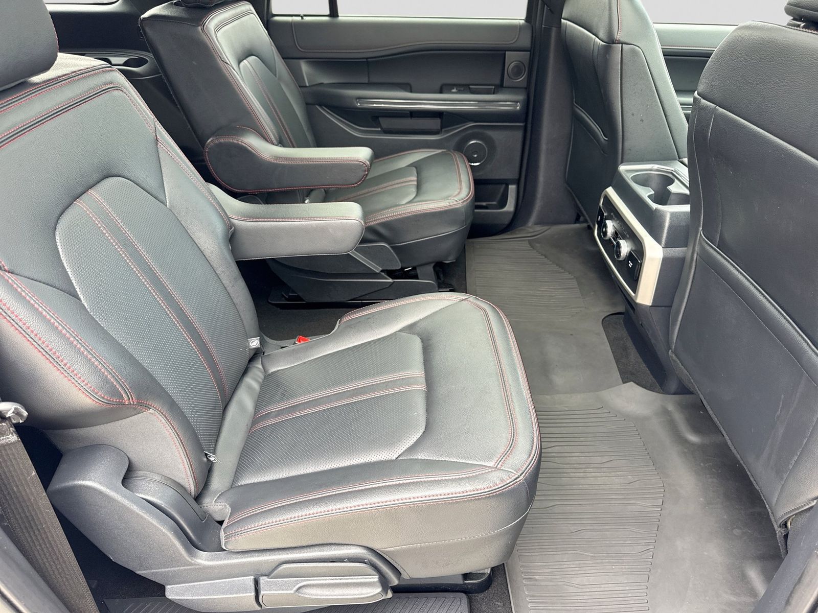 Thumbnail: 2024 Ford Expedition MAX - 26