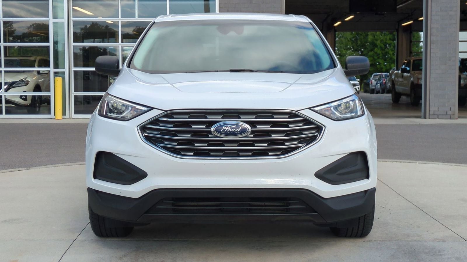 Thumbnail: 2020 Ford Edge - 10