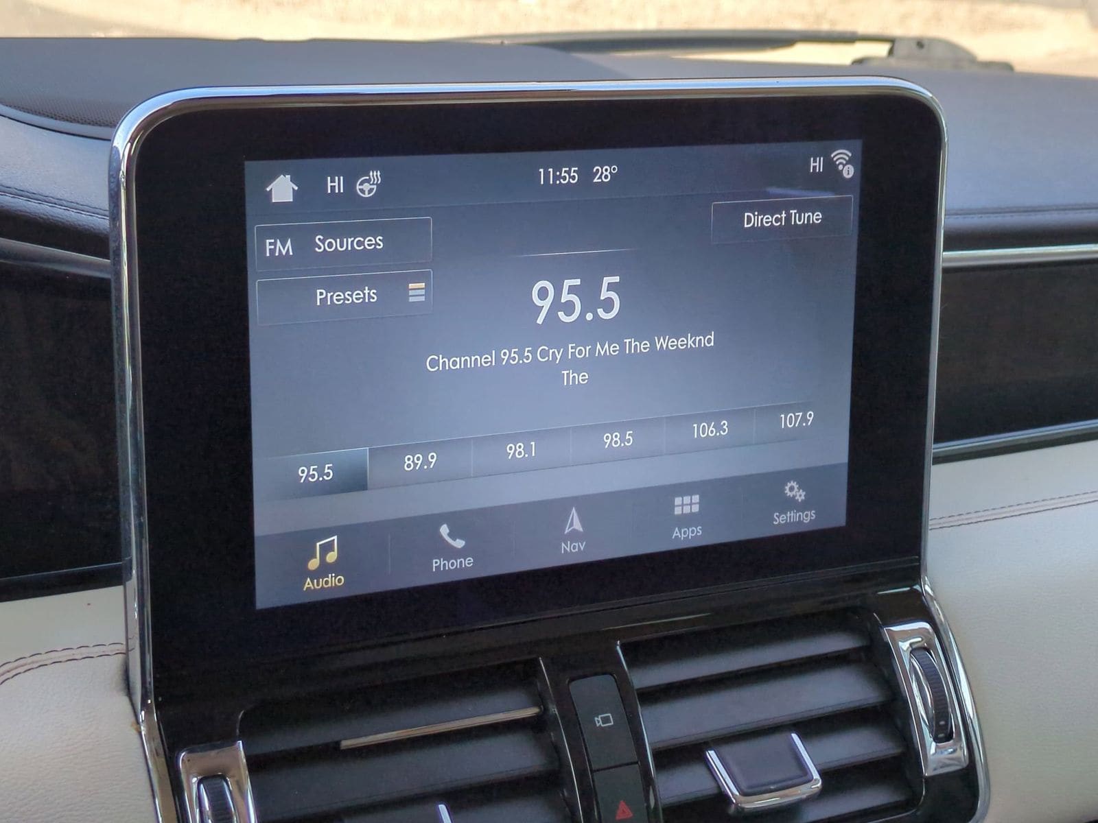 Thumbnail: 2018 Lincoln Navigator L - 36