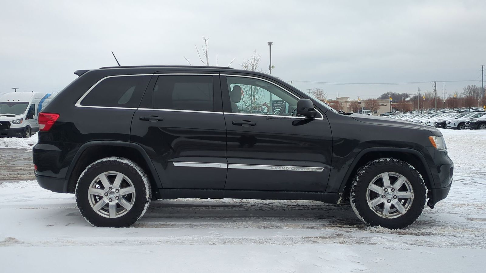 Thumbnail: 2012 Jeep Grand Cherokee - 9
