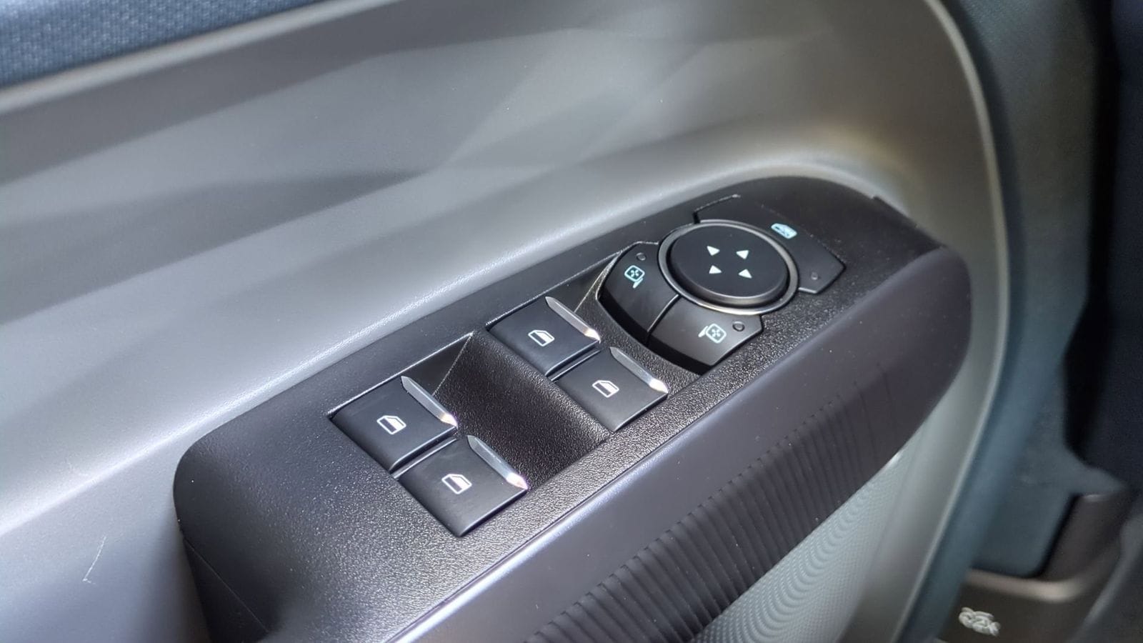 Thumbnail: 2025 Ford Maverick - 17