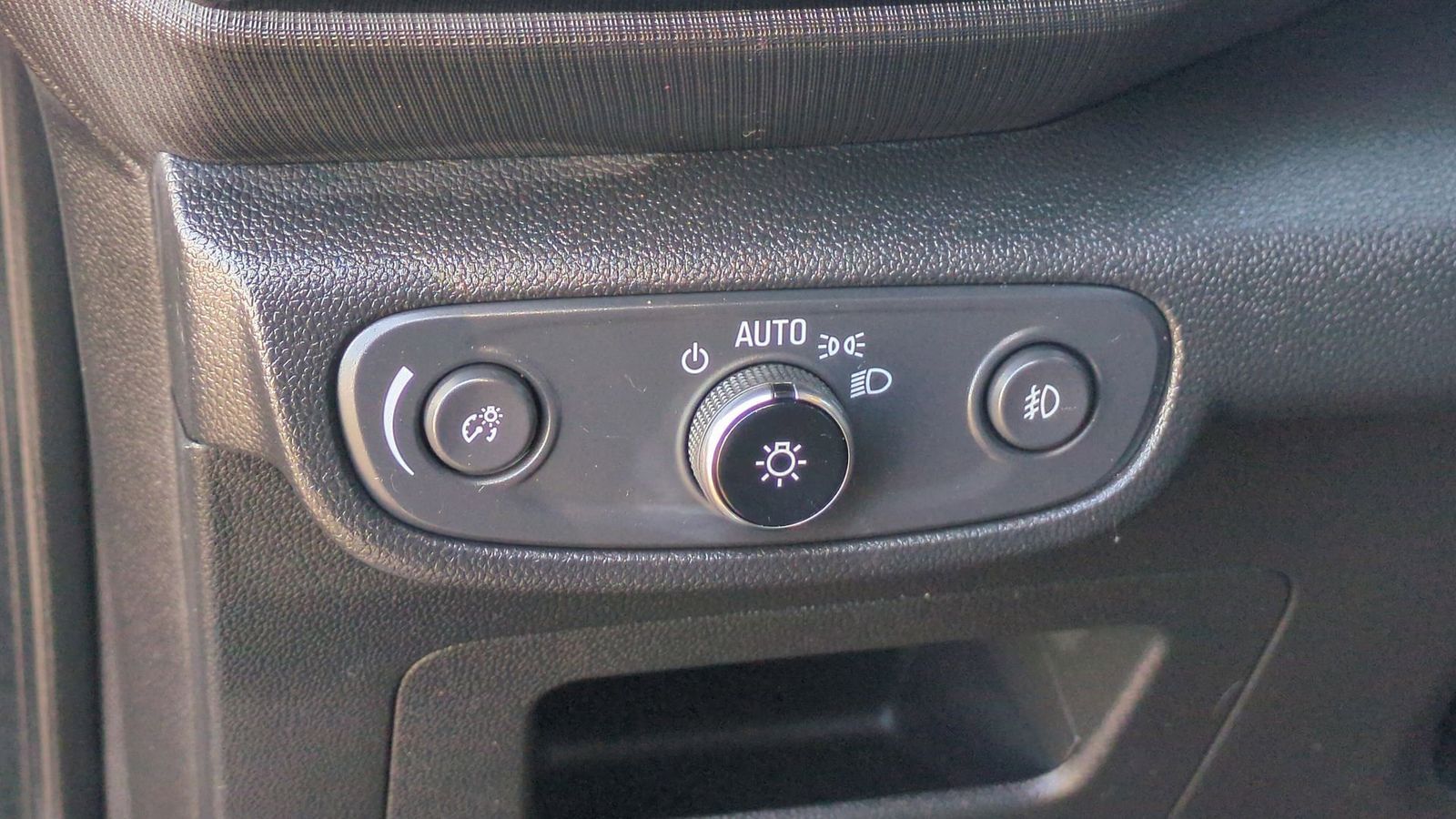 Thumbnail: 2021 Chevrolet TrailBlazer - 17