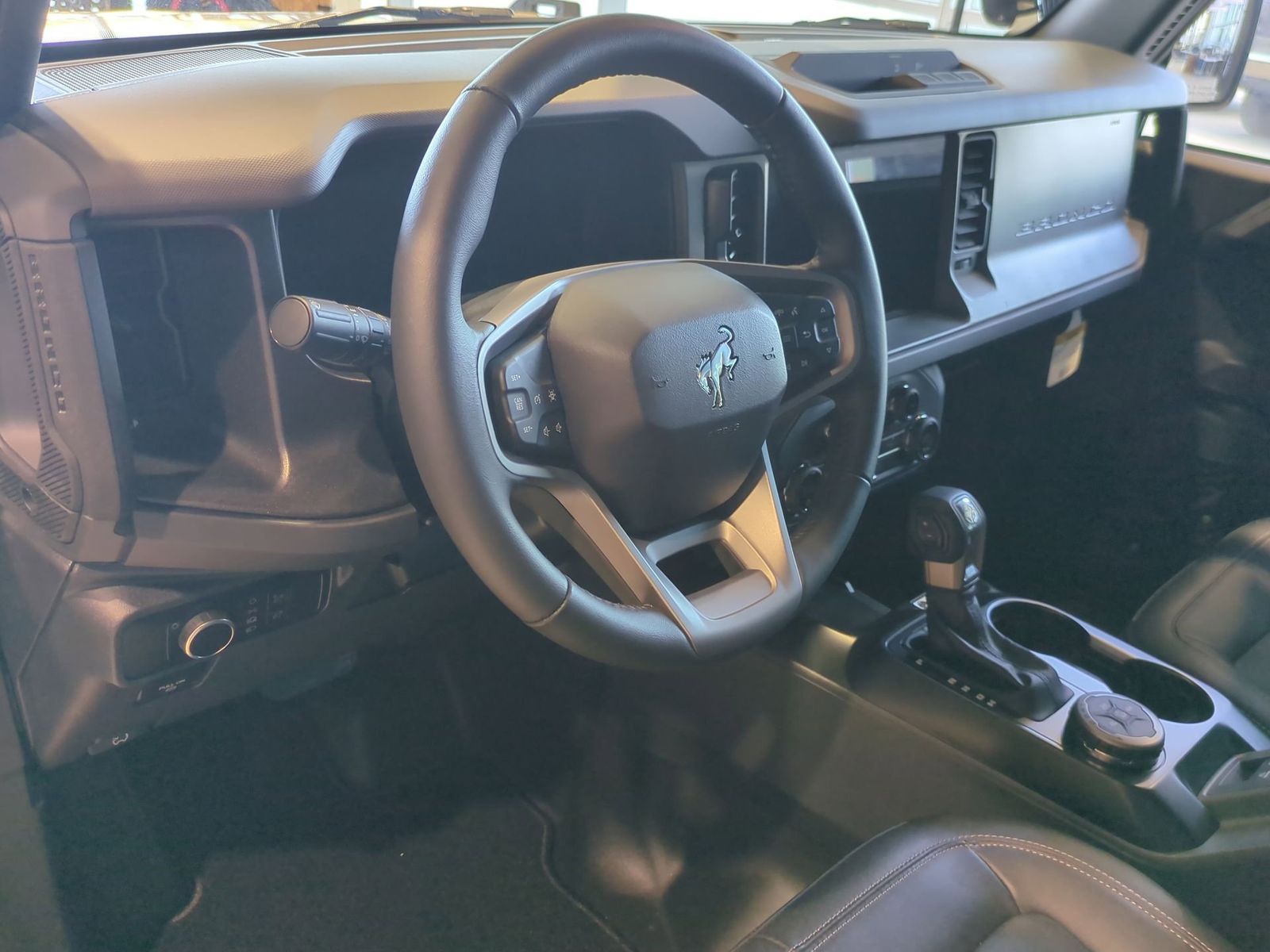 Thumbnail: 2025 Ford Bronco - 2