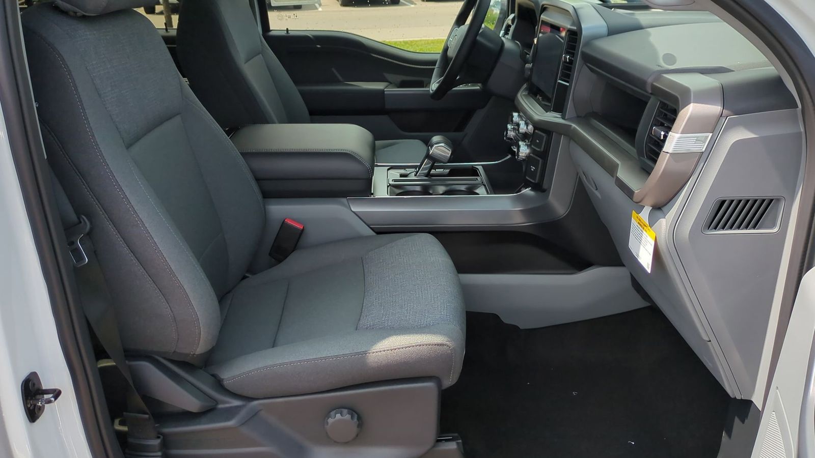 Thumbnail: 2025 Ford F-150 - 18