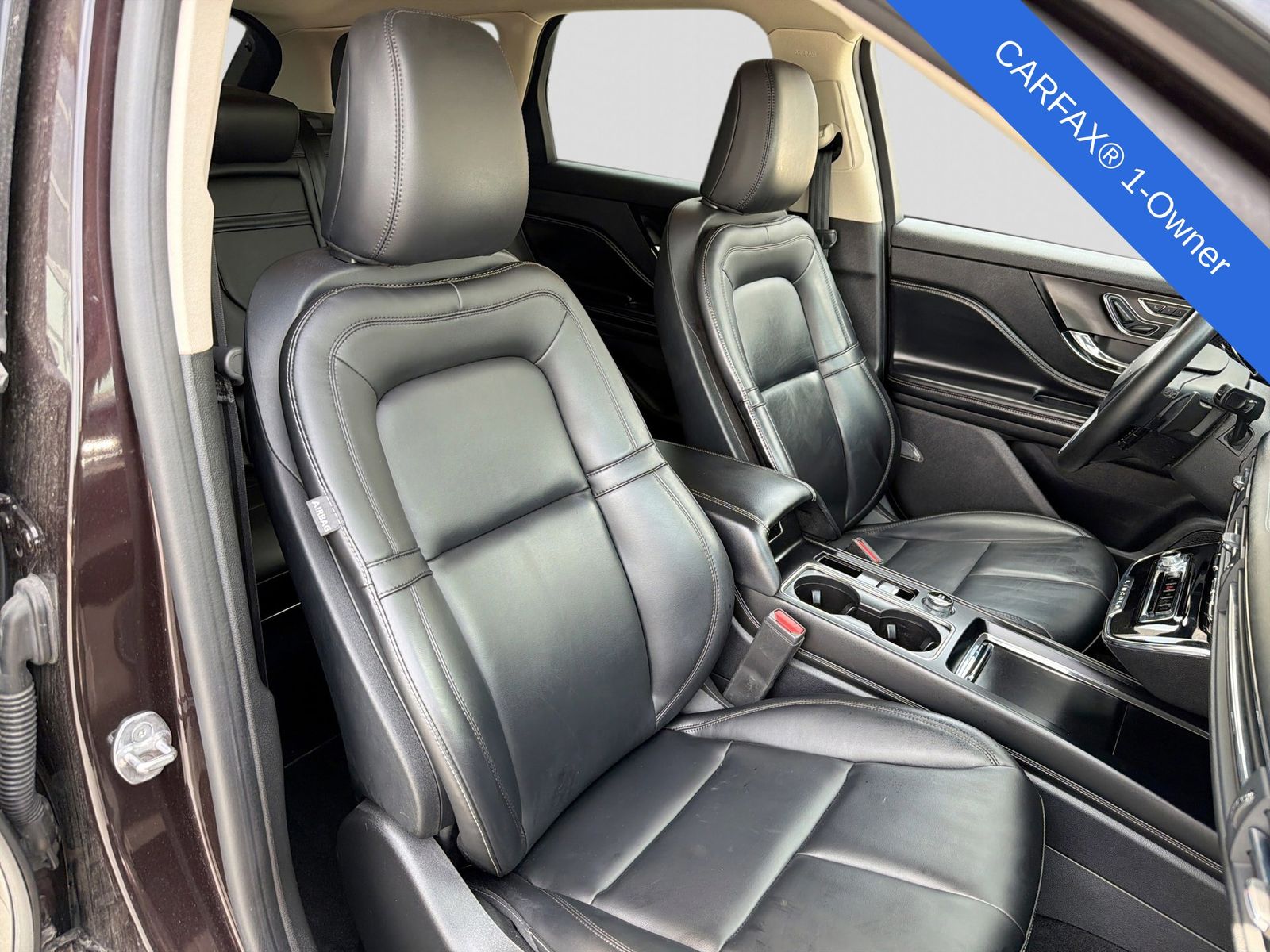 Thumbnail: 2023 Lincoln Corsair - 23