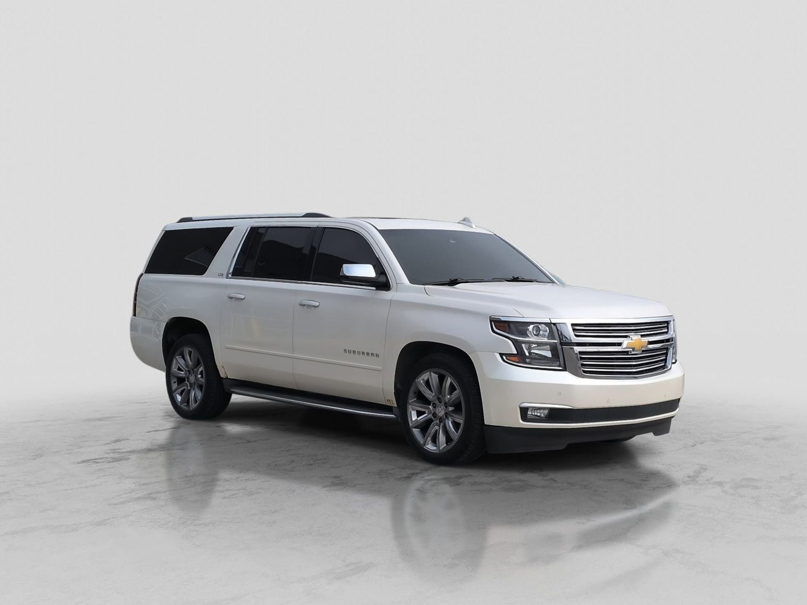 Thumbnail: 2015 Chevrolet Suburban - 10