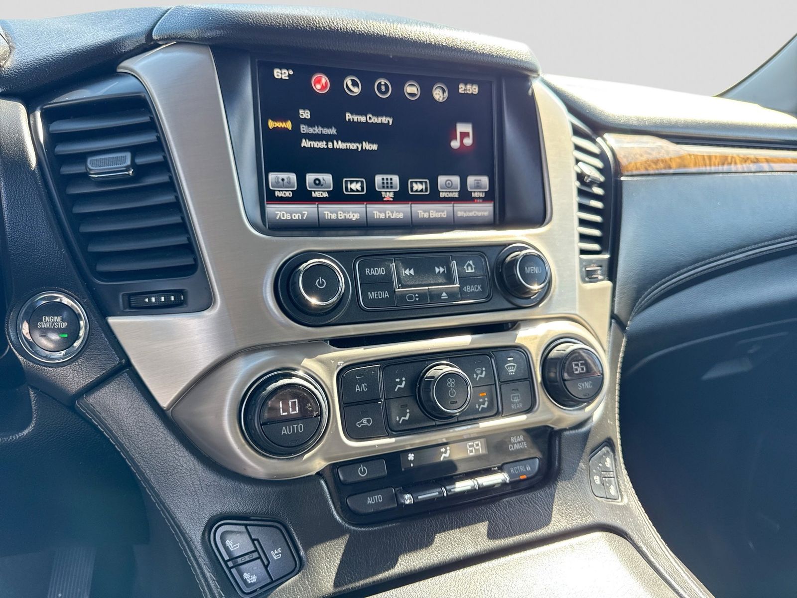 Thumbnail: 2016 GMC Yukon - 35