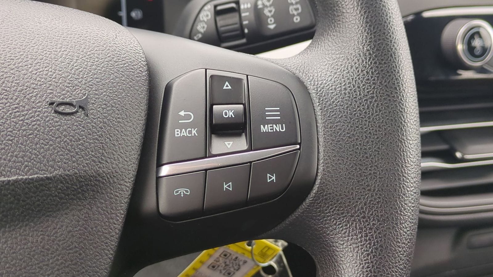 Thumbnail: 2023 Ford Escape - 14