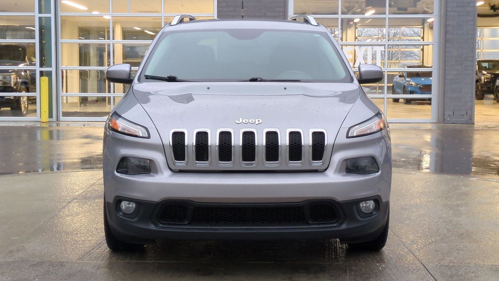 Thumbnail: 2016 Jeep Cherokee - 10