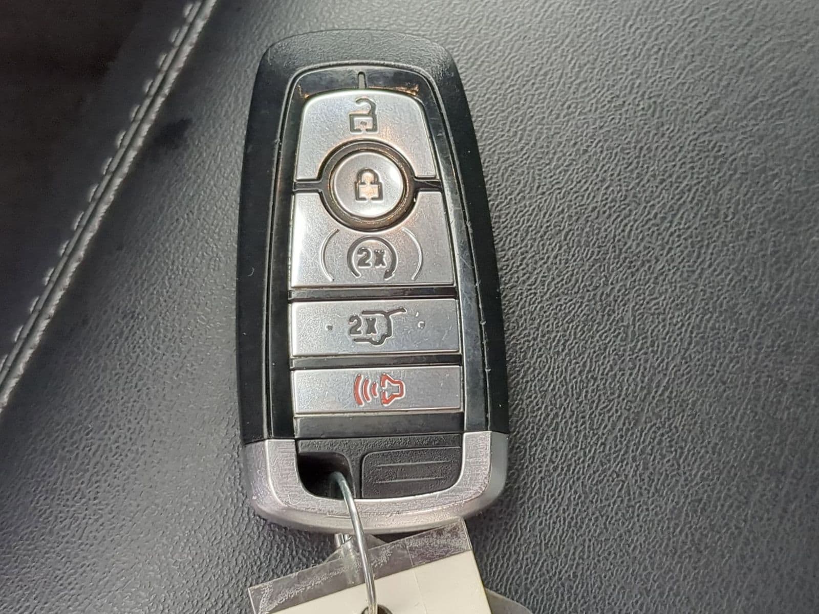 Thumbnail: 2022 Ford Explorer - 42