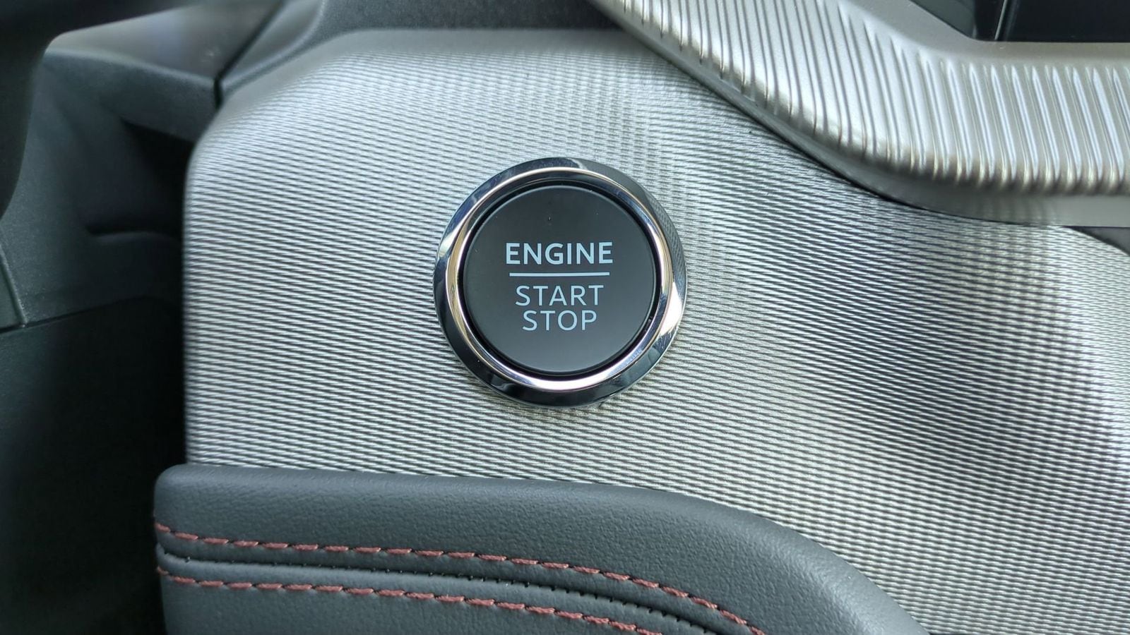 Thumbnail: 2025 Ford Explorer - 25