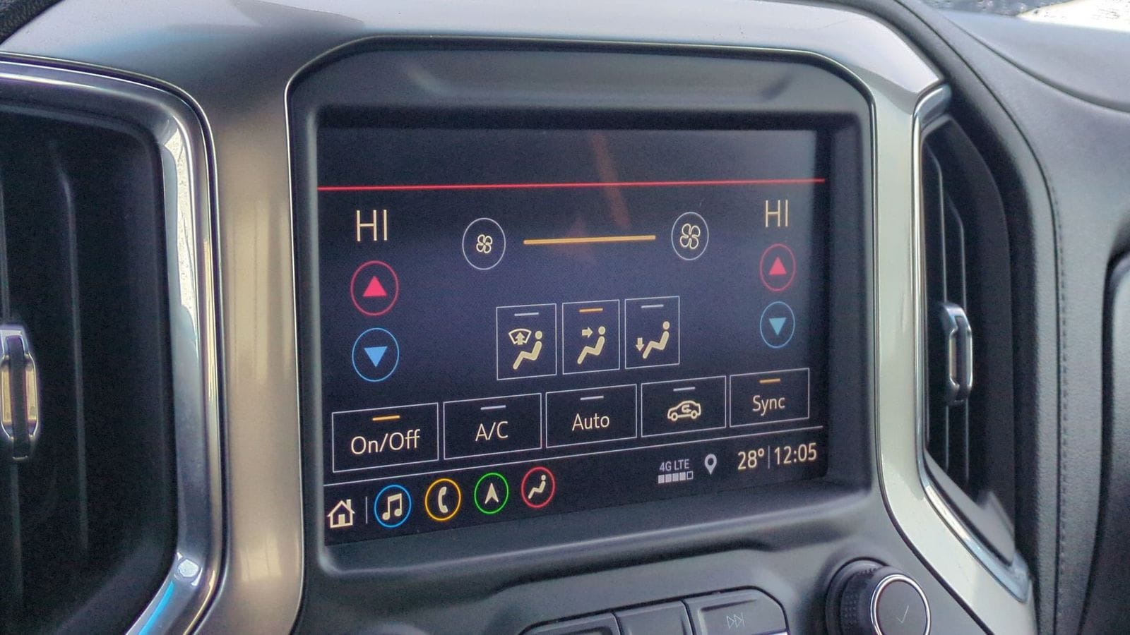 Thumbnail: 2019 Chevrolet Silverado 1500 - 17