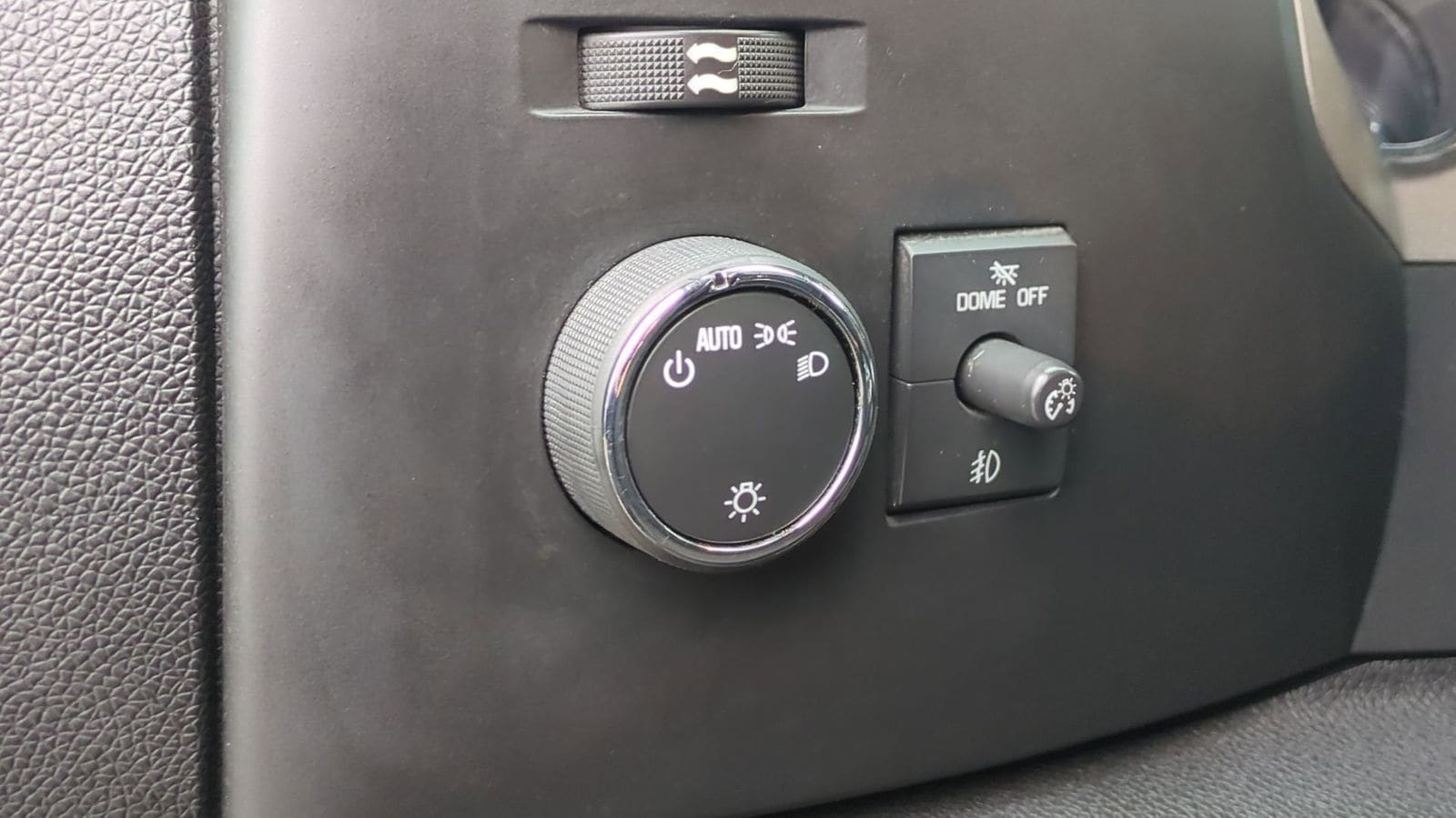 Thumbnail: 2013 Chevrolet Silverado 1500 - 15