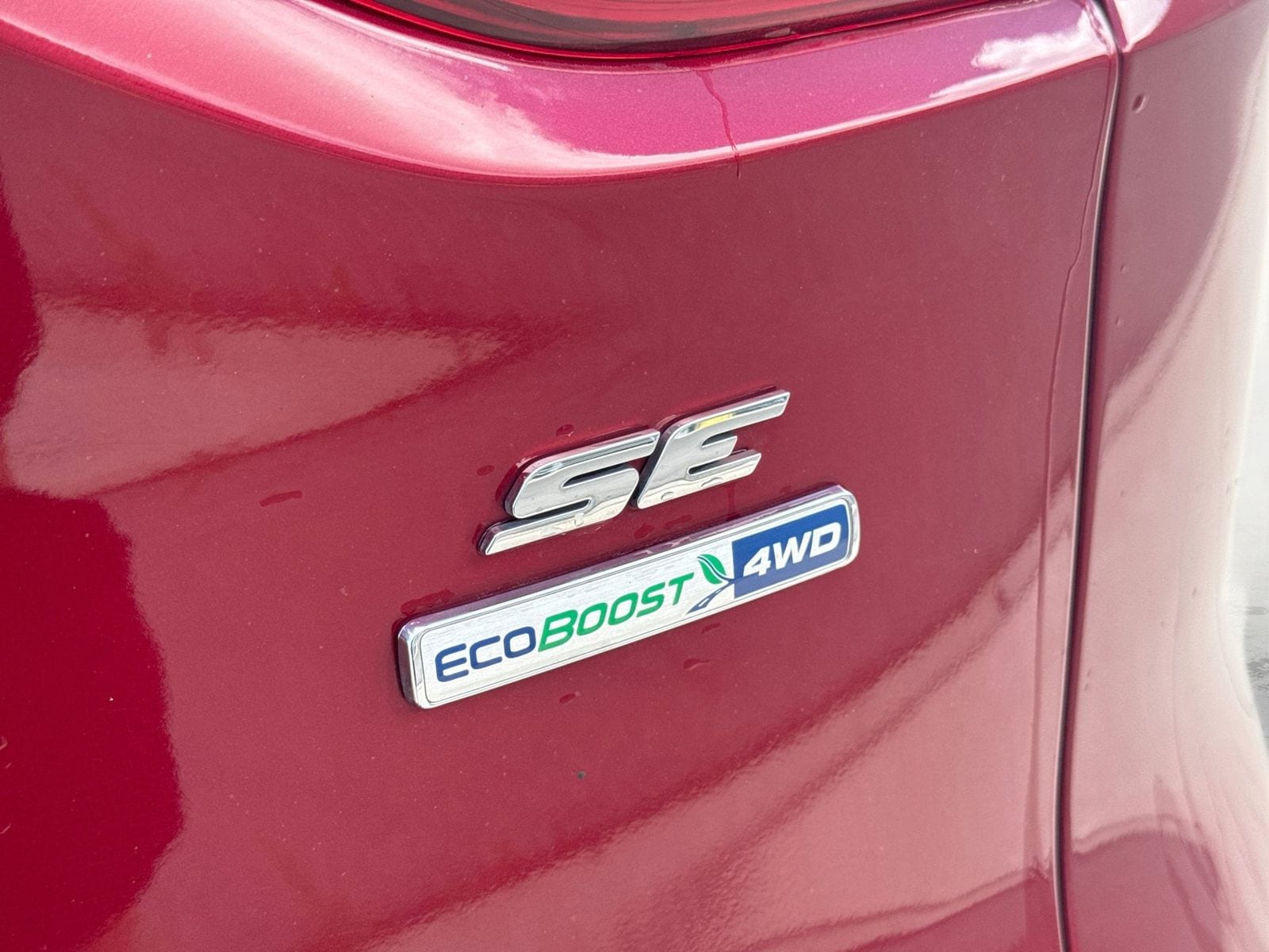 Thumbnail: 2015 Ford Escape - 15