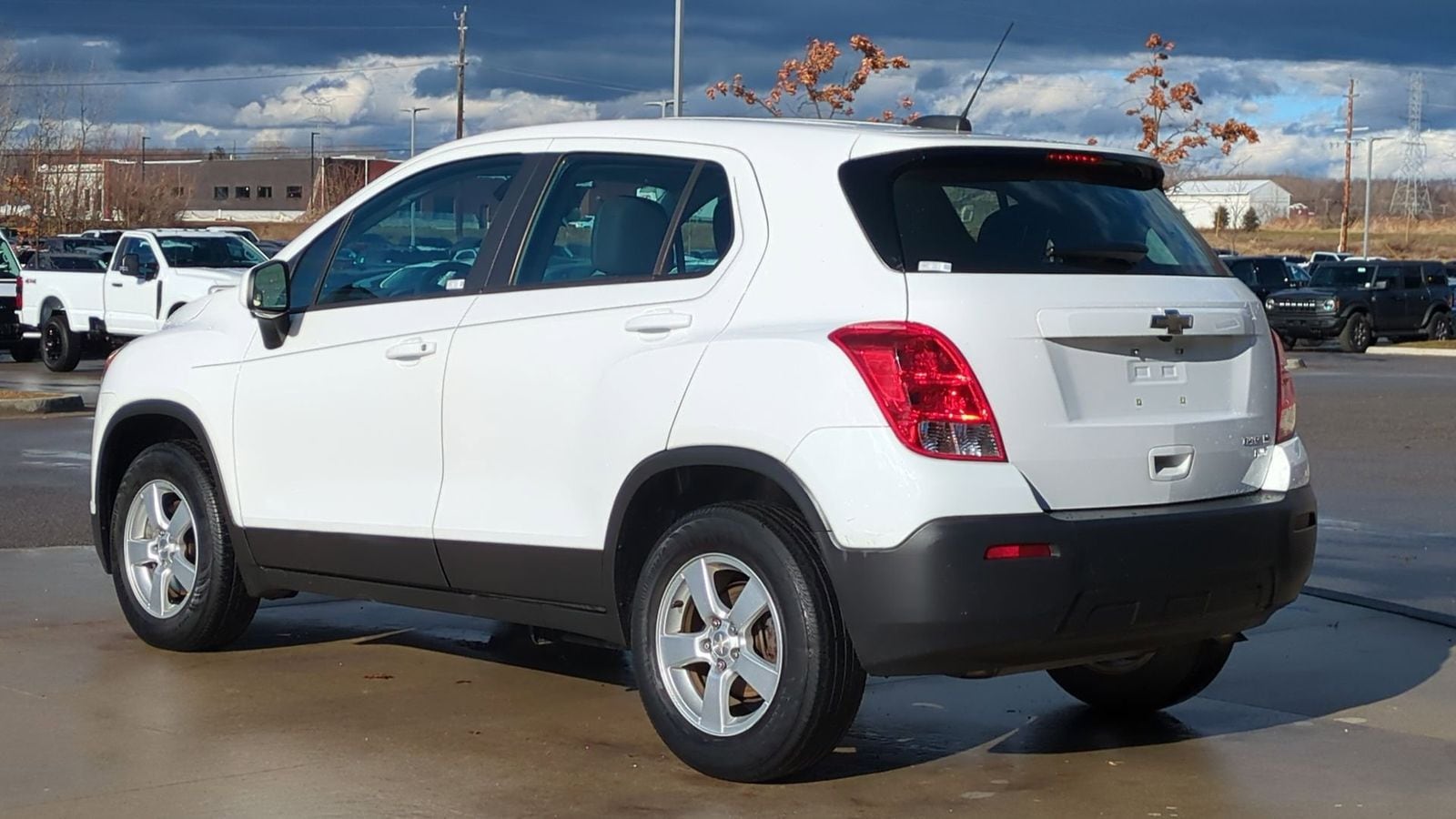 Thumbnail: 2016 Chevrolet Trax - 5
