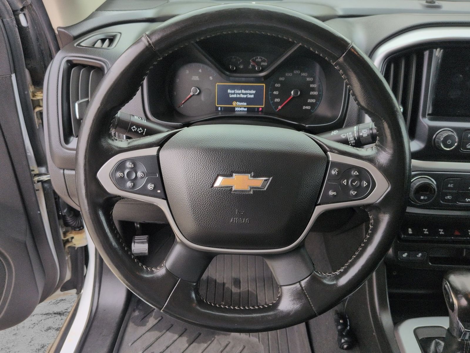 Thumbnail: 2022 Chevrolet Colorado - 26