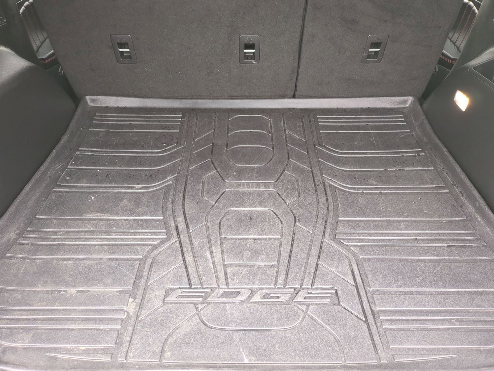 Thumbnail: 2024 Ford Edge - 38