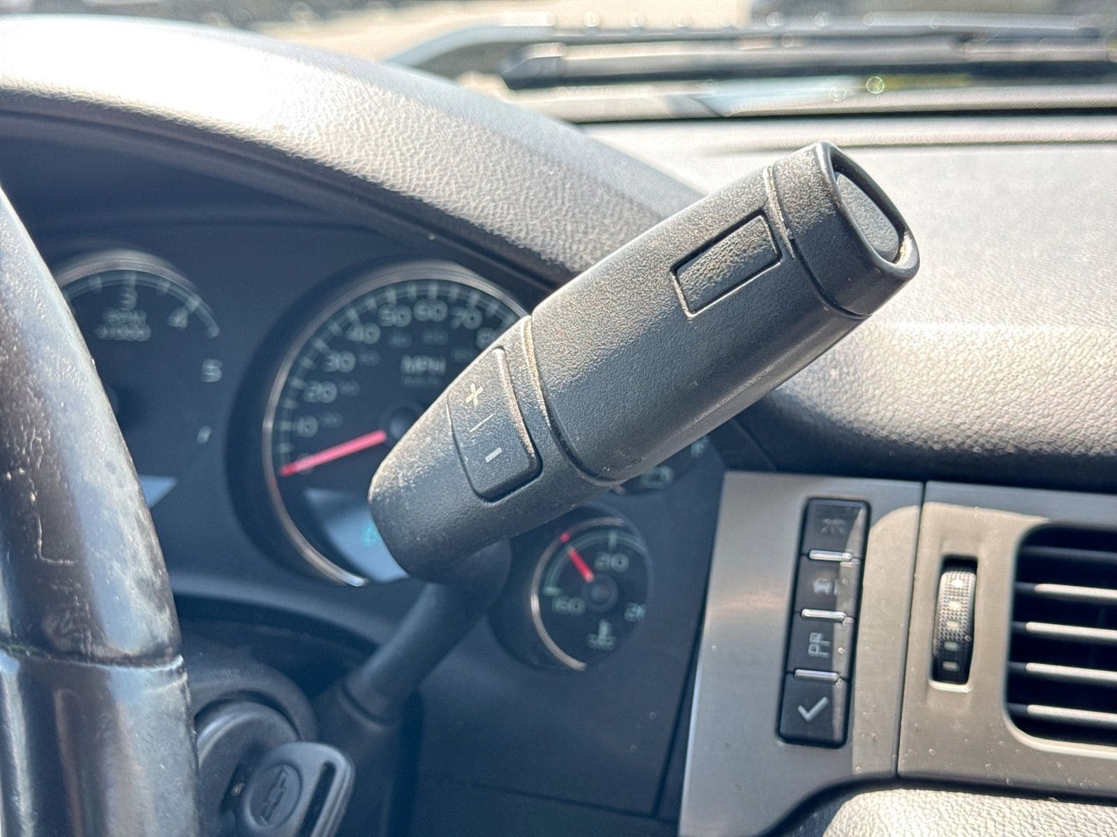 Thumbnail: 2013 Chevrolet Silverado 1500 - 37