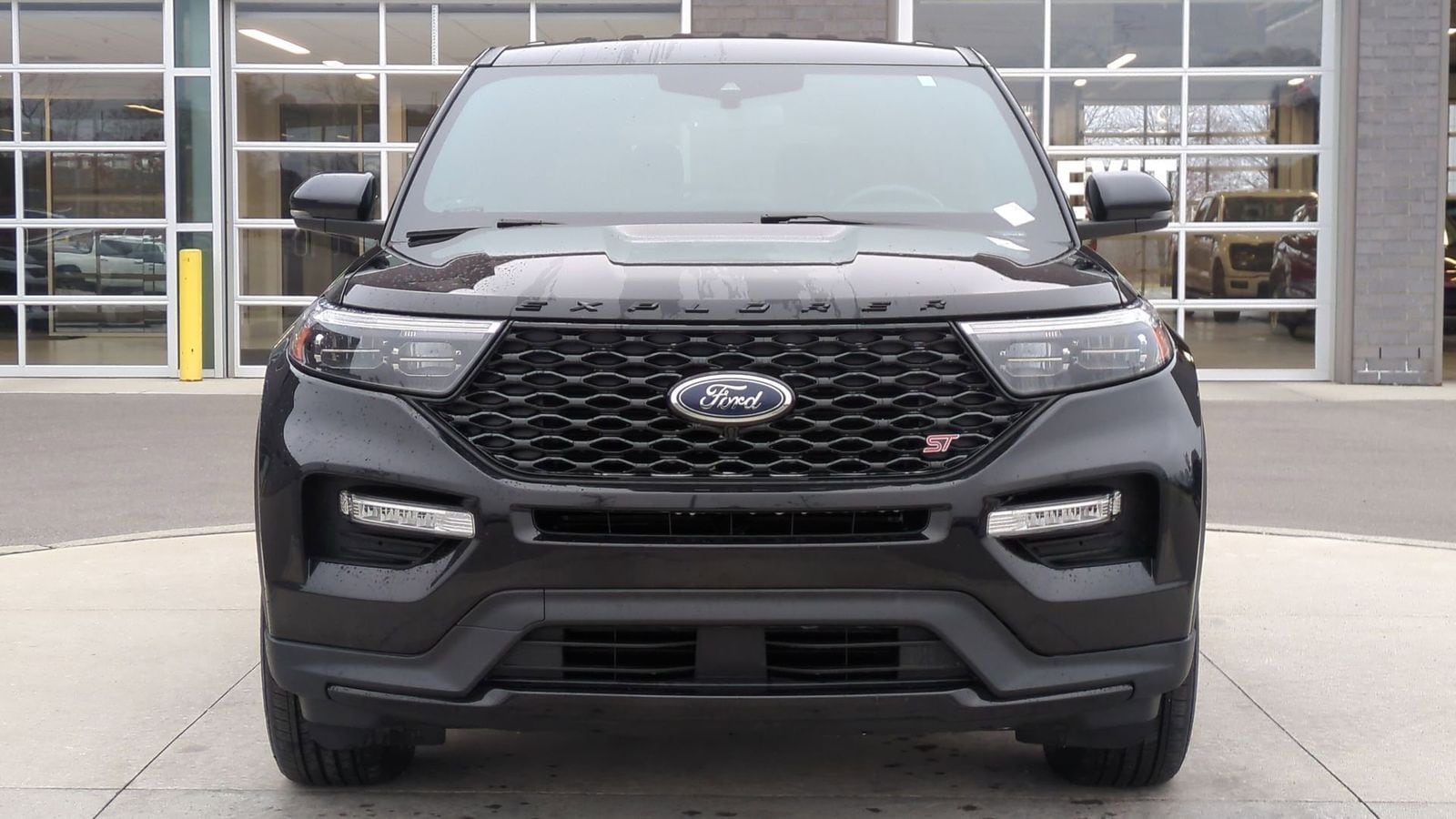 Thumbnail: 2021 Ford Explorer - 10