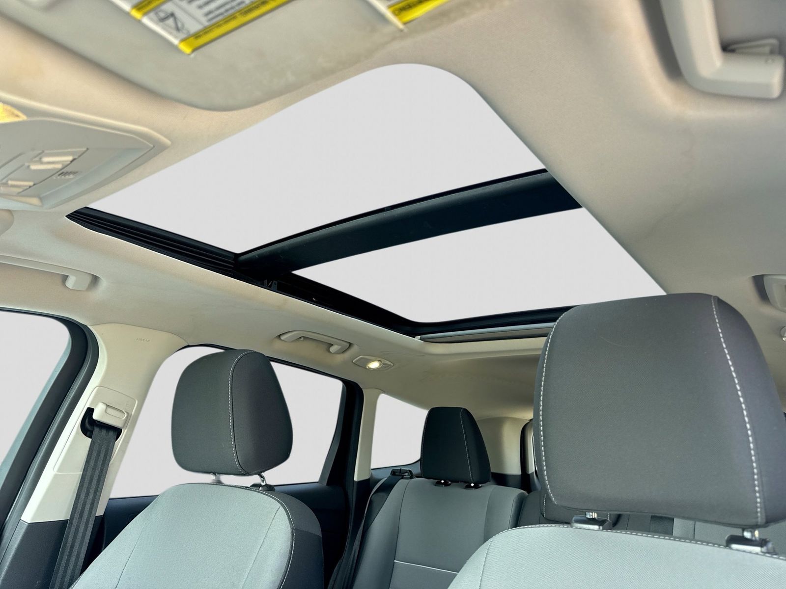 Thumbnail: 2015 Ford Escape - 20