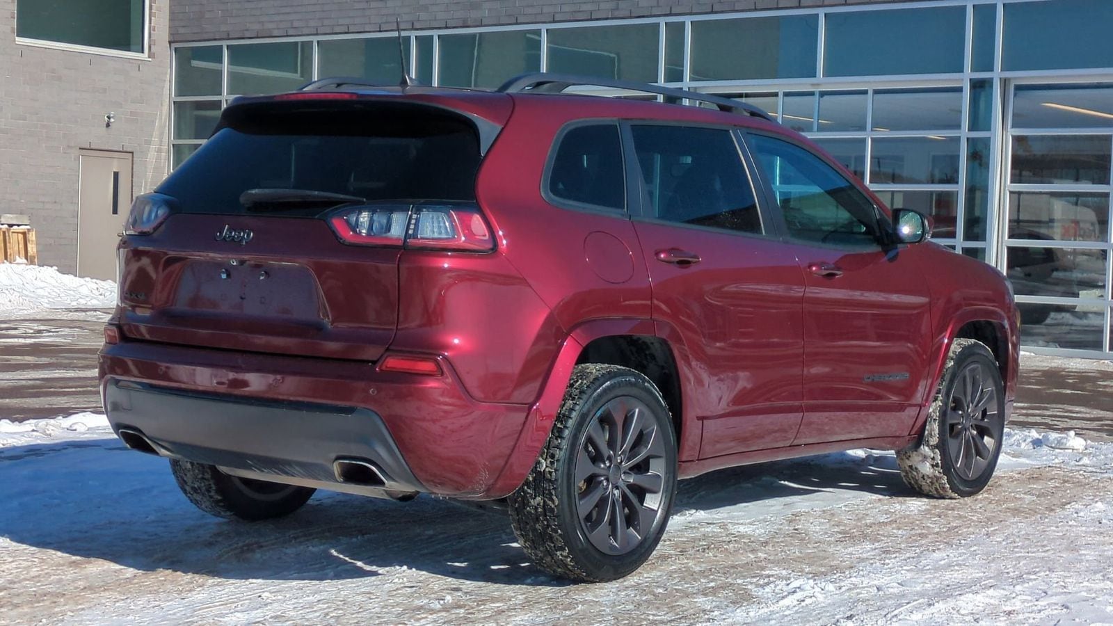 Thumbnail: 2020 Jeep Cherokee - 7