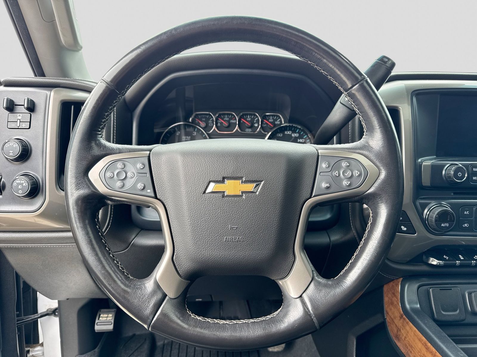 Thumbnail: 2019 Chevrolet Silverado 2500 - 23