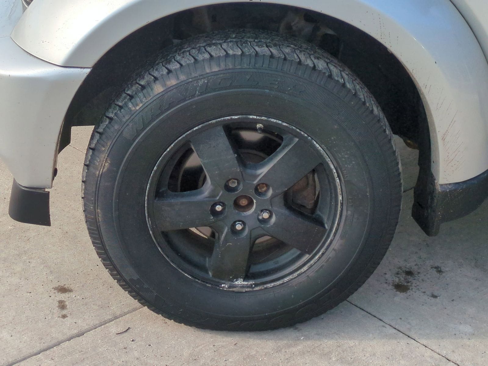 Thumbnail: 2007 Dodge Nitro - 14