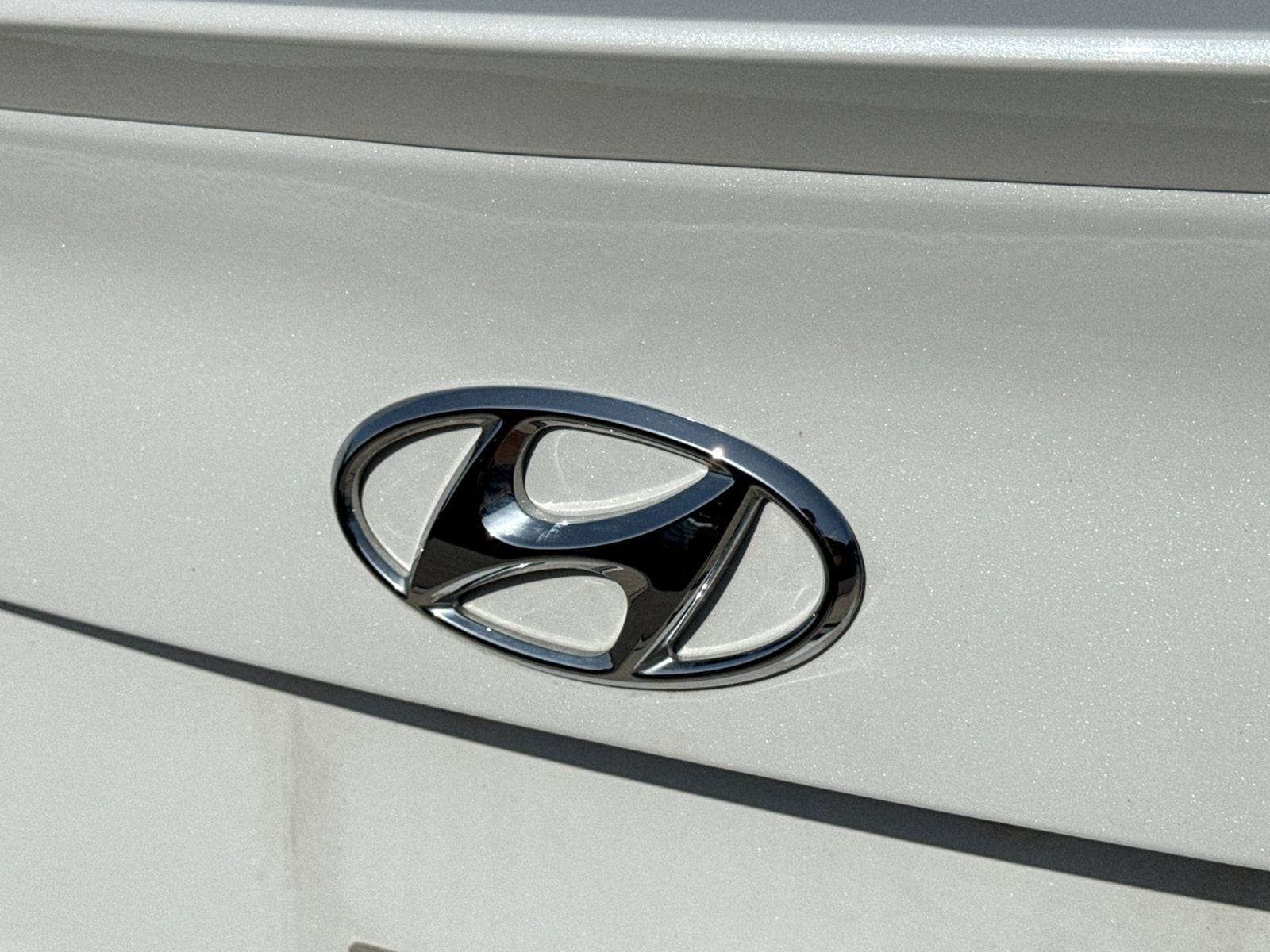 Thumbnail: 2017 Hyundai Sonata - 13