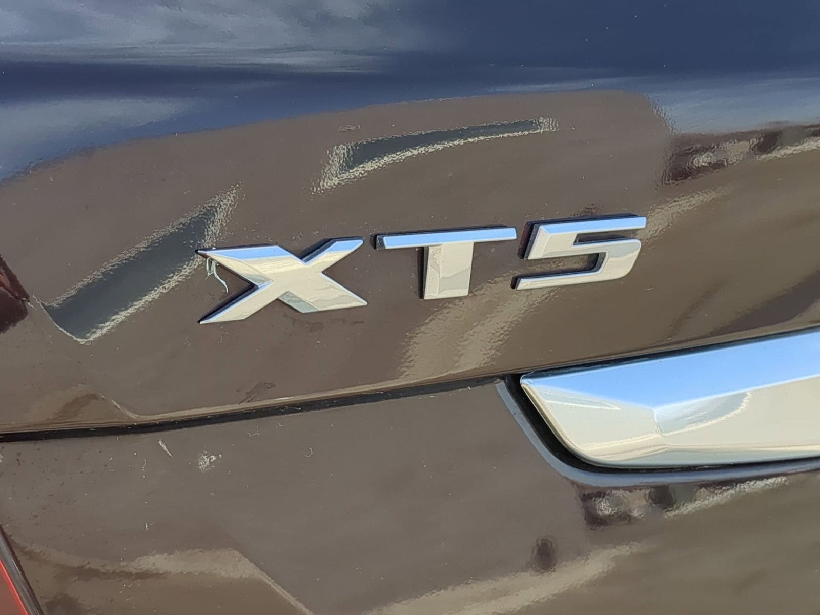 Thumbnail: 2021 Cadillac XT5 - 15