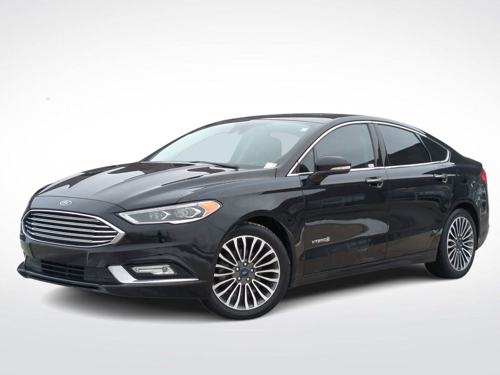 2018 Ford Fusion Hybrid Titanium's photo