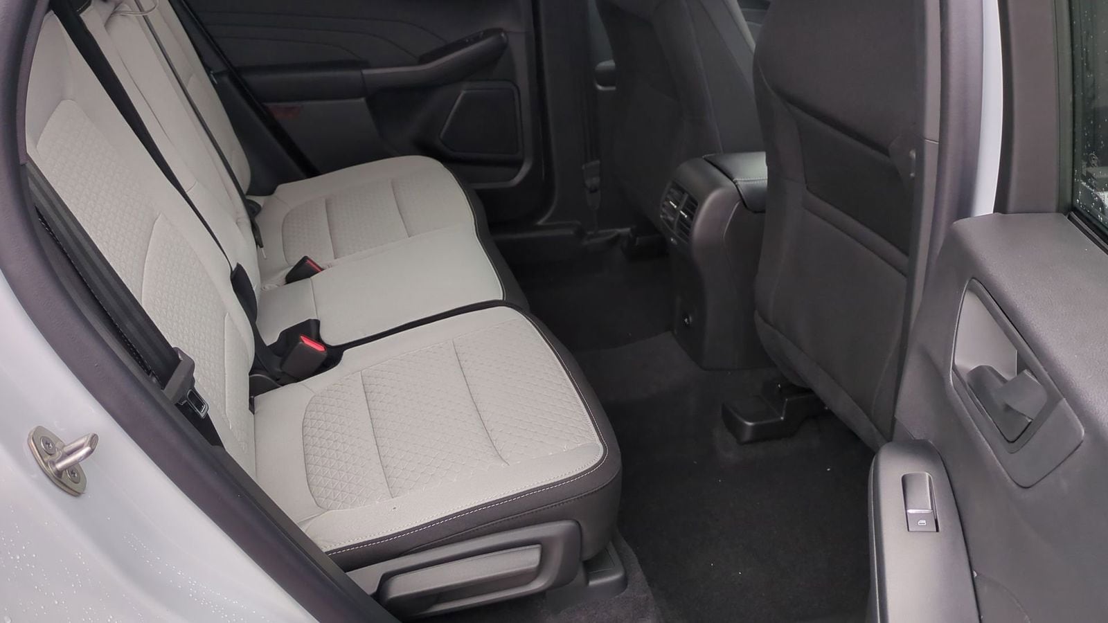 Thumbnail: 2025 Ford Escape - 19