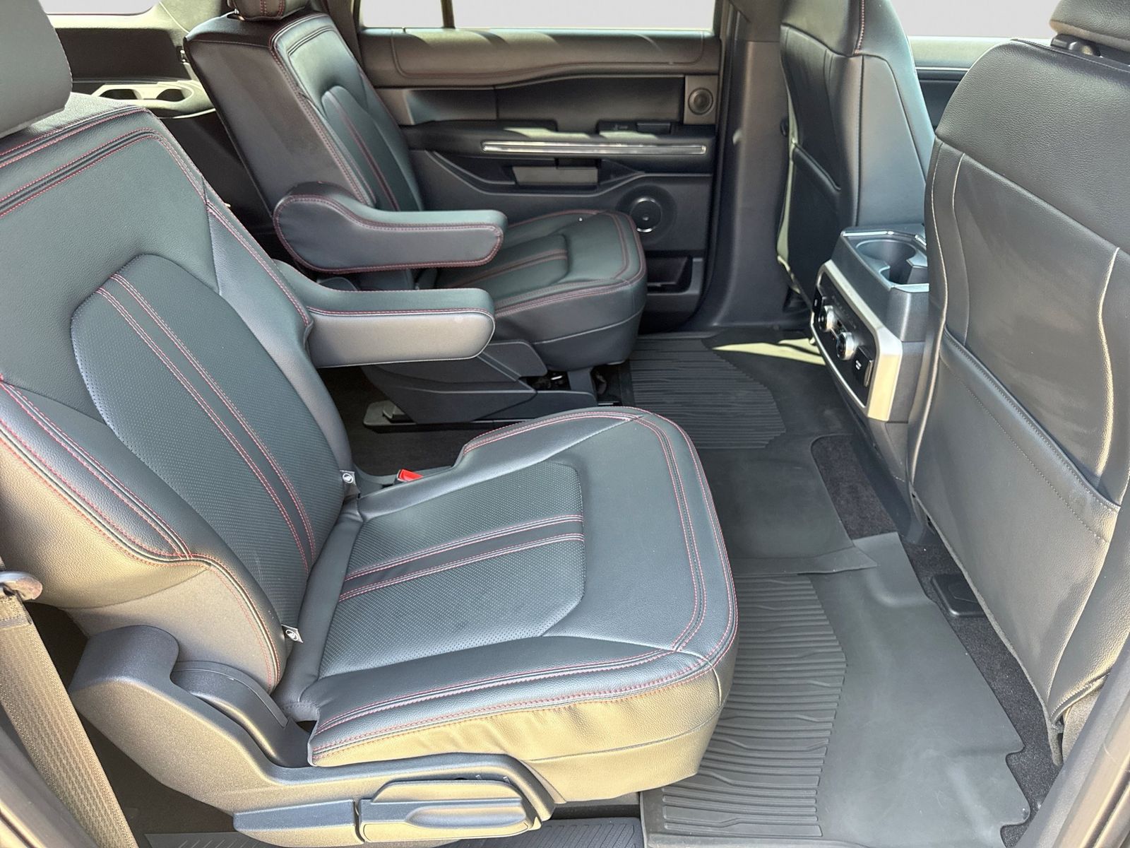 Thumbnail: 2023 Ford Expedition MAX - 24
