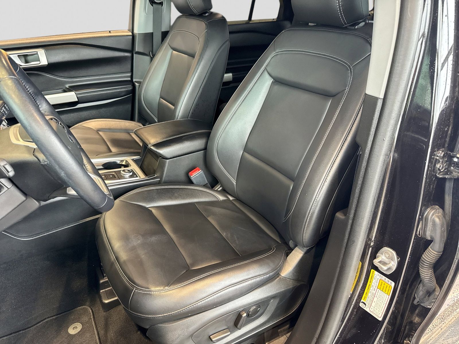 Thumbnail: 2023 Ford Explorer - 14