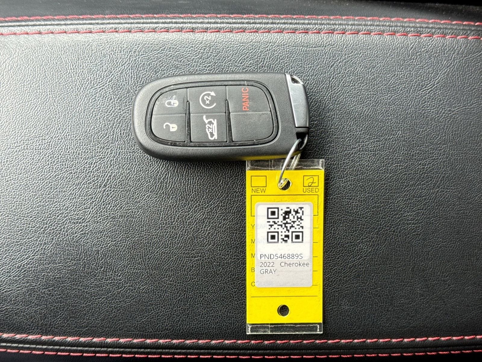 Thumbnail: 2022 Jeep Cherokee - 38