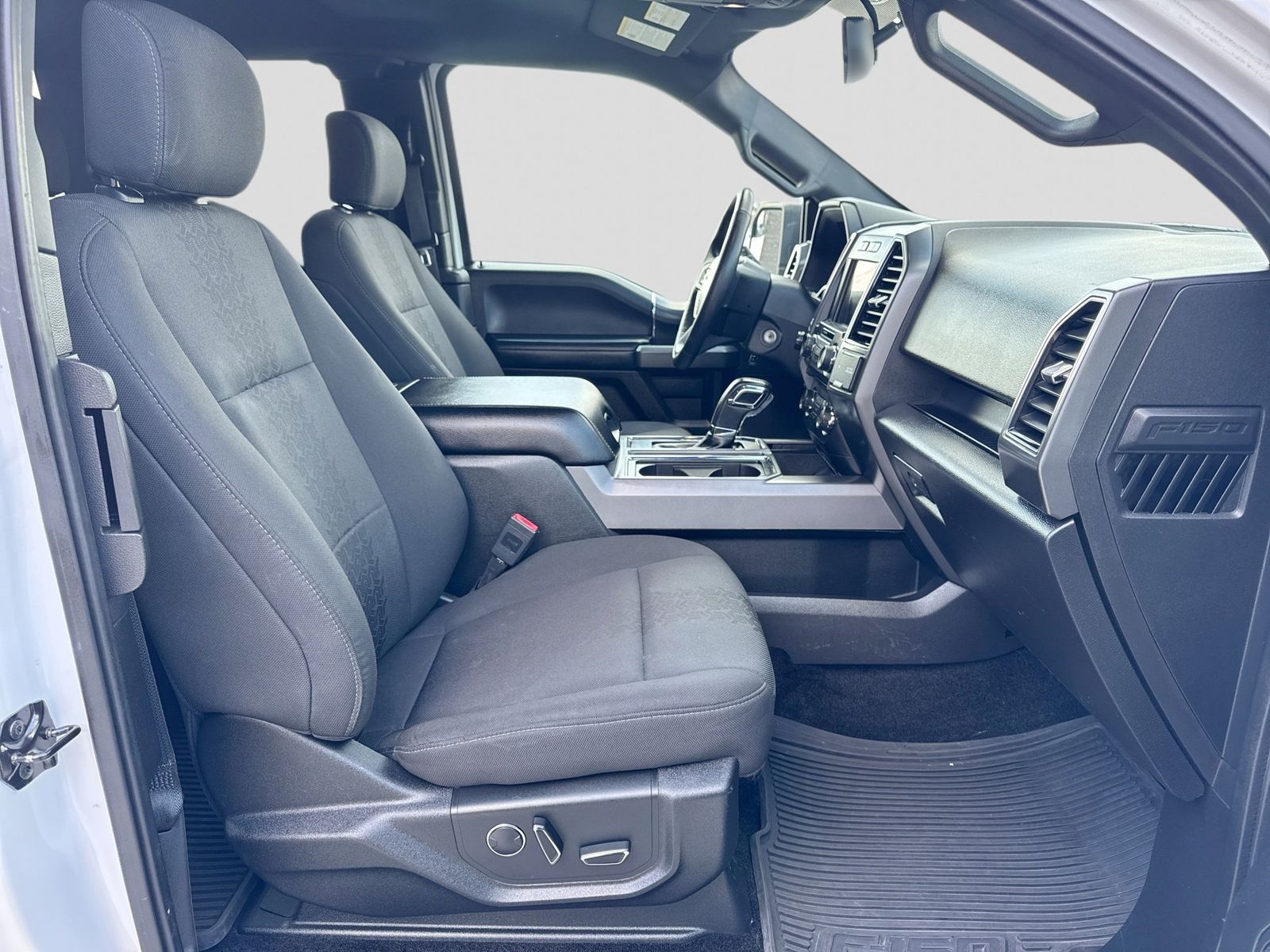 Thumbnail: 2018 Ford F-150 - 7