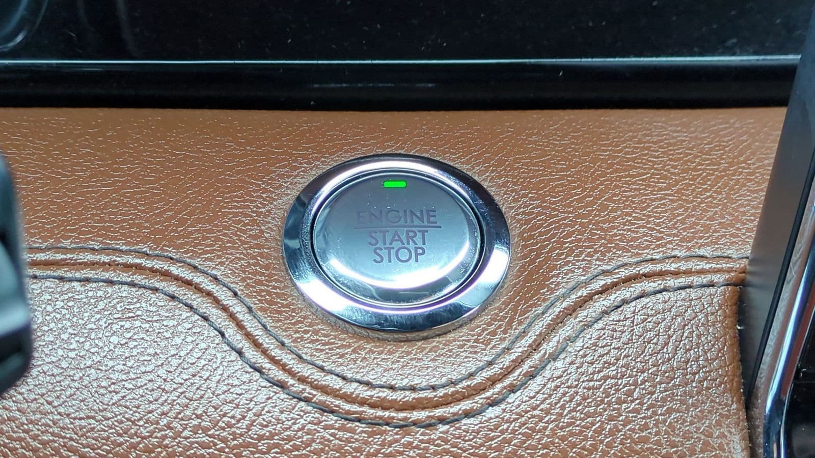 Thumbnail: 2023 Lincoln Navigator - 32