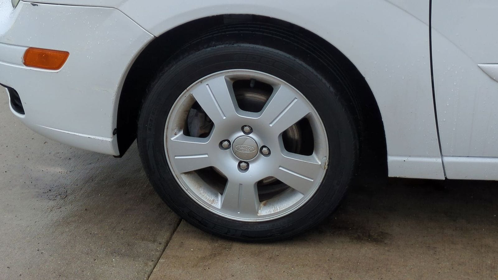 Thumbnail: 2007 Ford Focus - 12