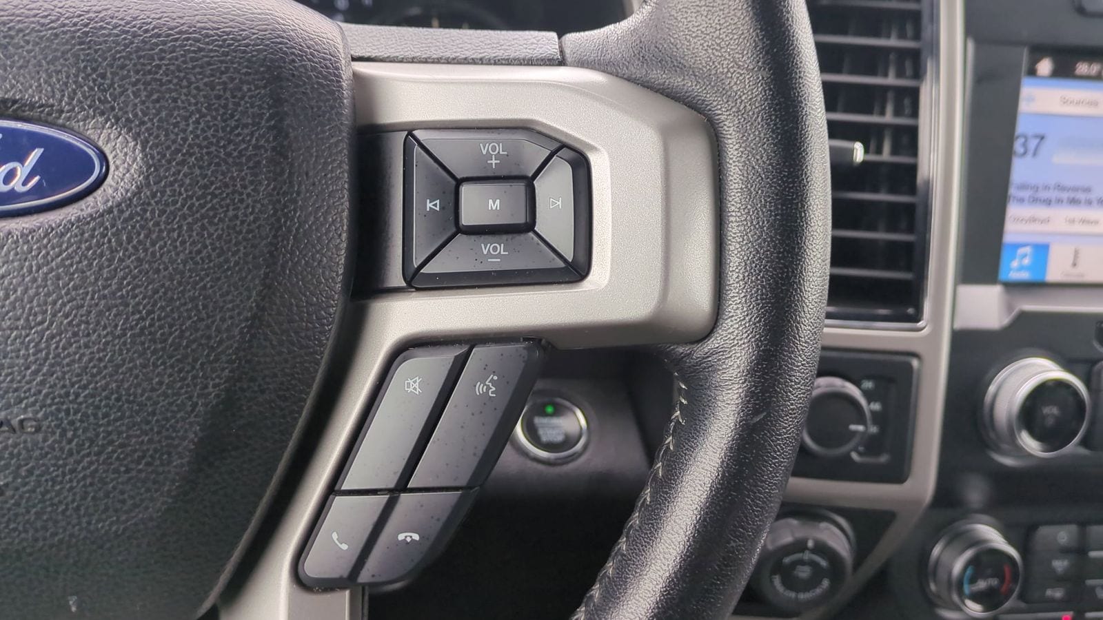 Thumbnail: 2019 Ford F-150 - 29