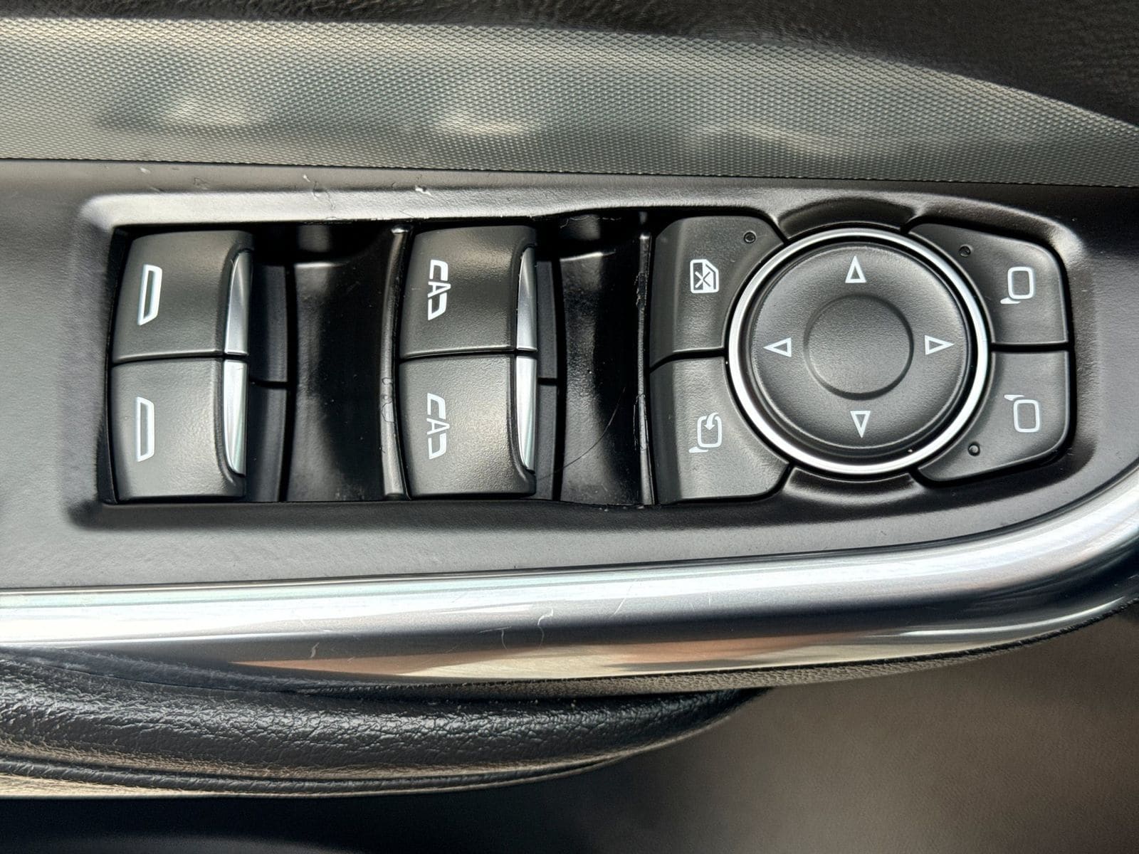 Thumbnail: 2019 Cadillac XT4 - 22