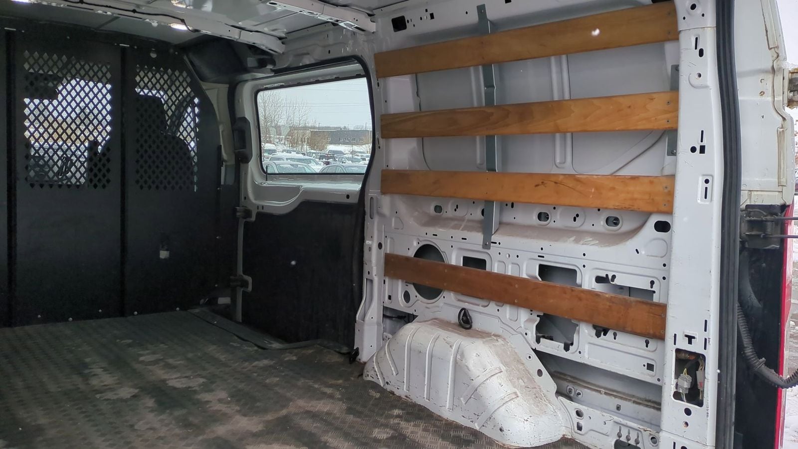 Thumbnail: 2018 Ford Transit Series - 35