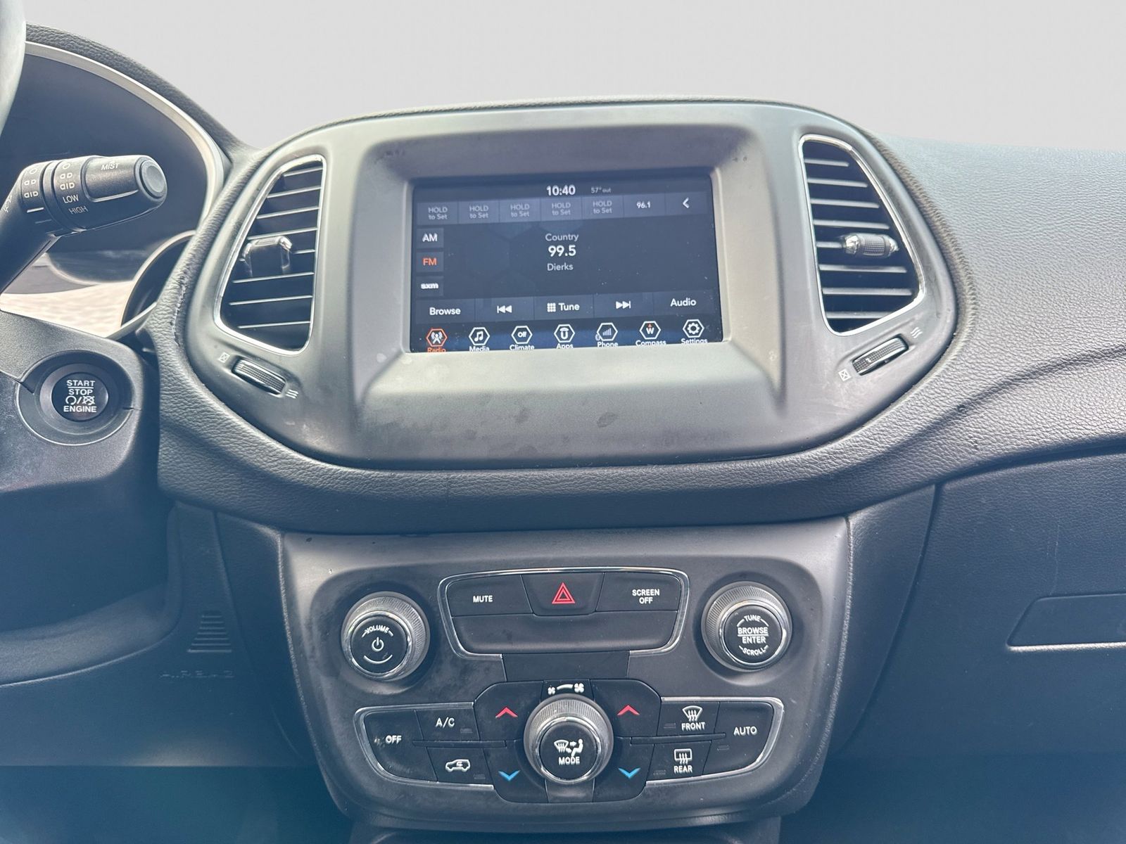 Thumbnail: 2018 Jeep Compass - 27