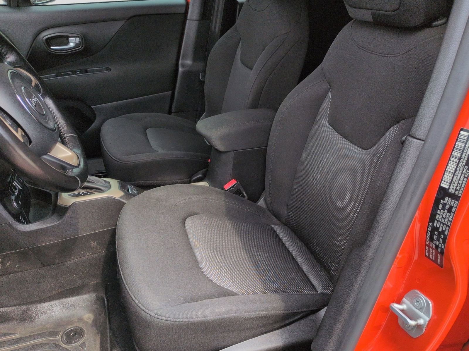 Thumbnail: 2017 Jeep Renegade - 20