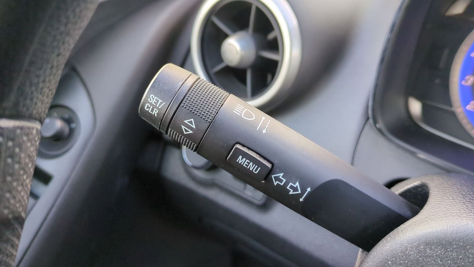 Thumbnail: 2016 Chevrolet Trax - 27