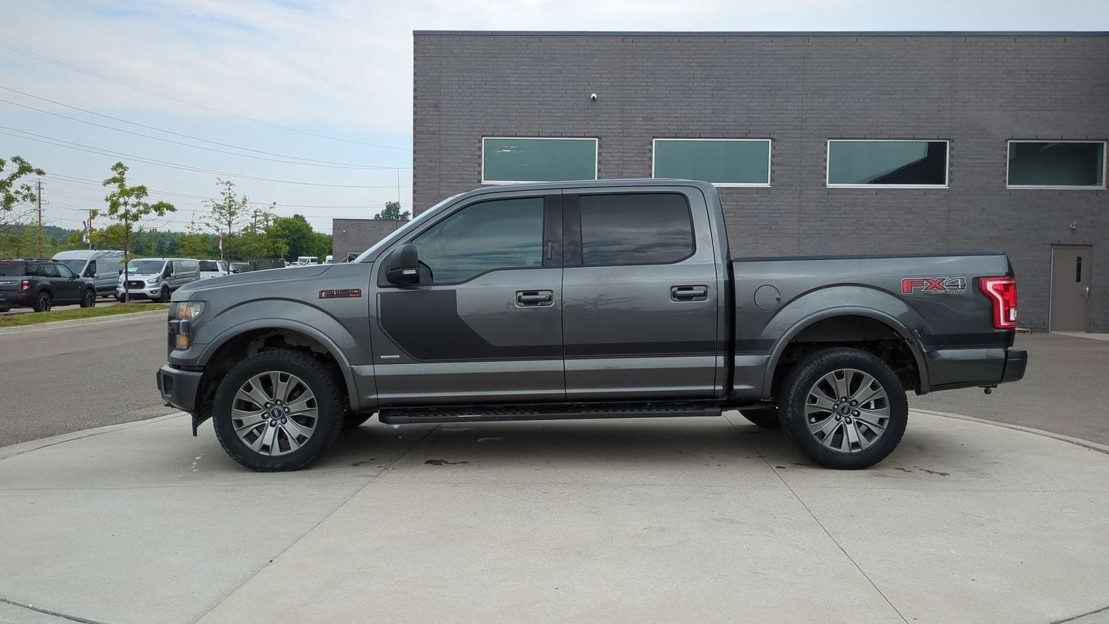 Thumbnail: 2017 Ford F-150 - 2