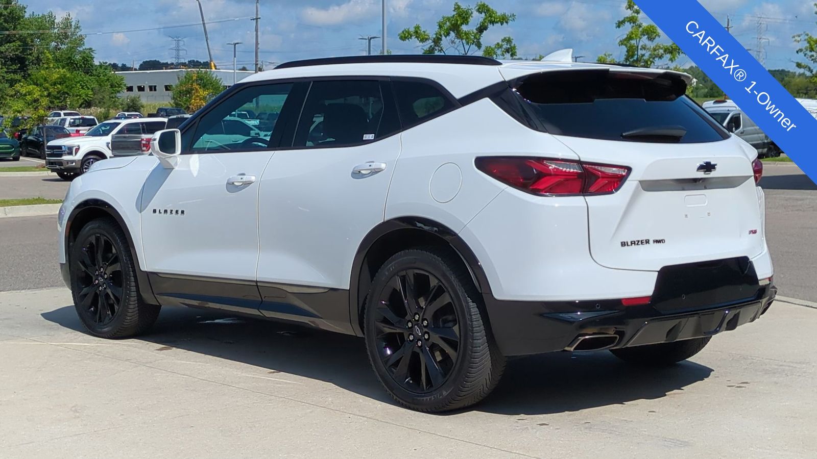 Thumbnail: 2019 Chevrolet Blazer - 3